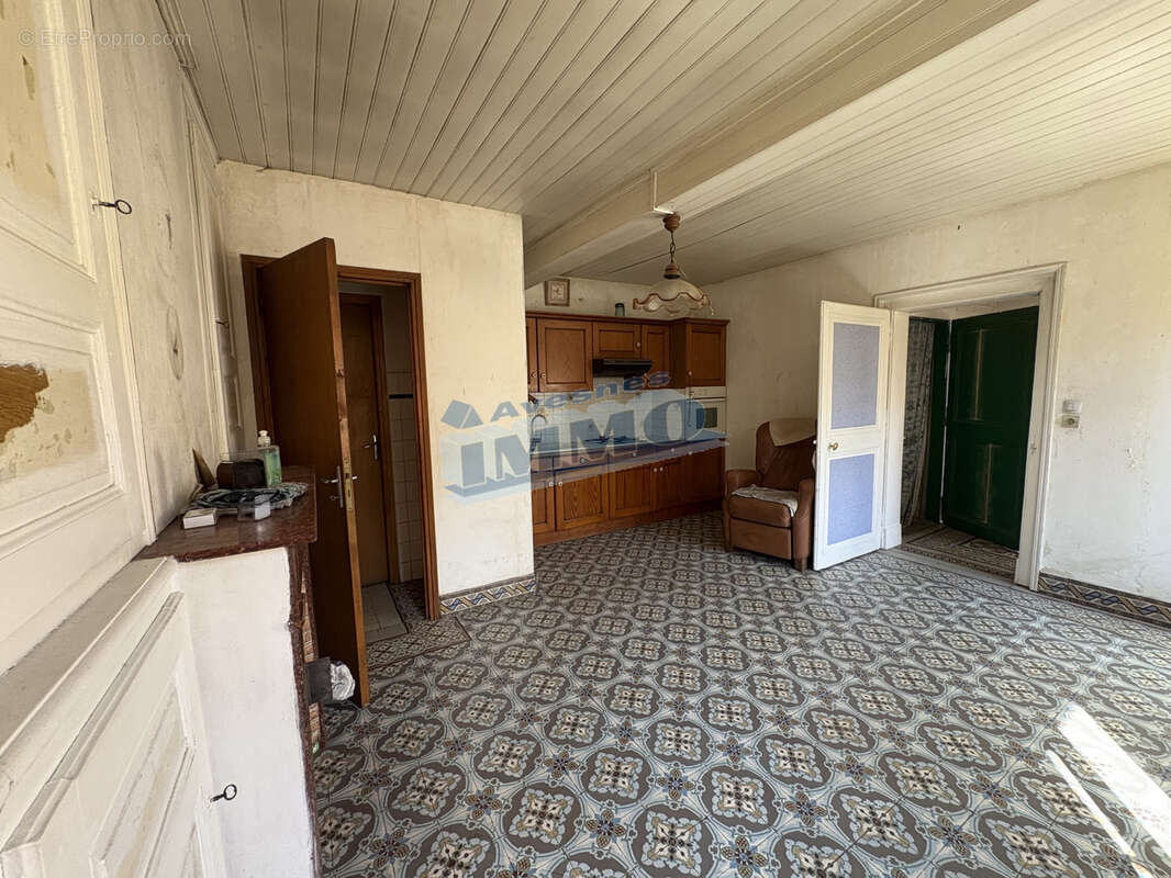 Corps de ferme avec nombreuses dépendances Secteur d'Avesnes - photo 3