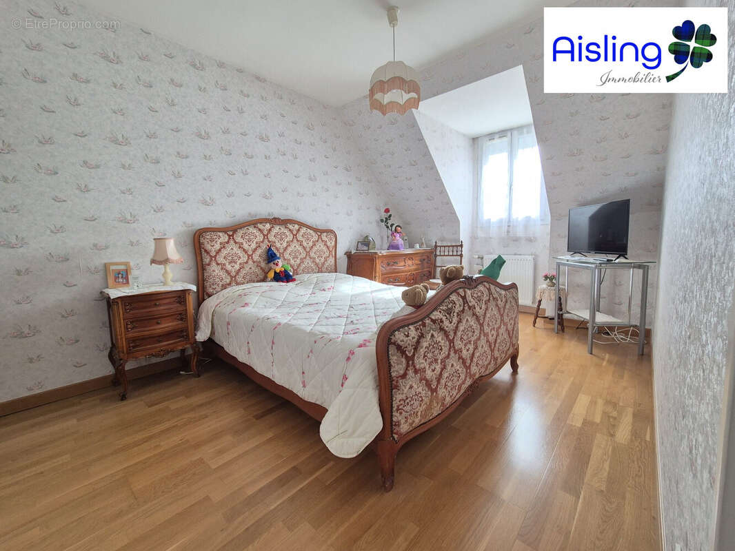 Maison à JOUE-LES-TOURS