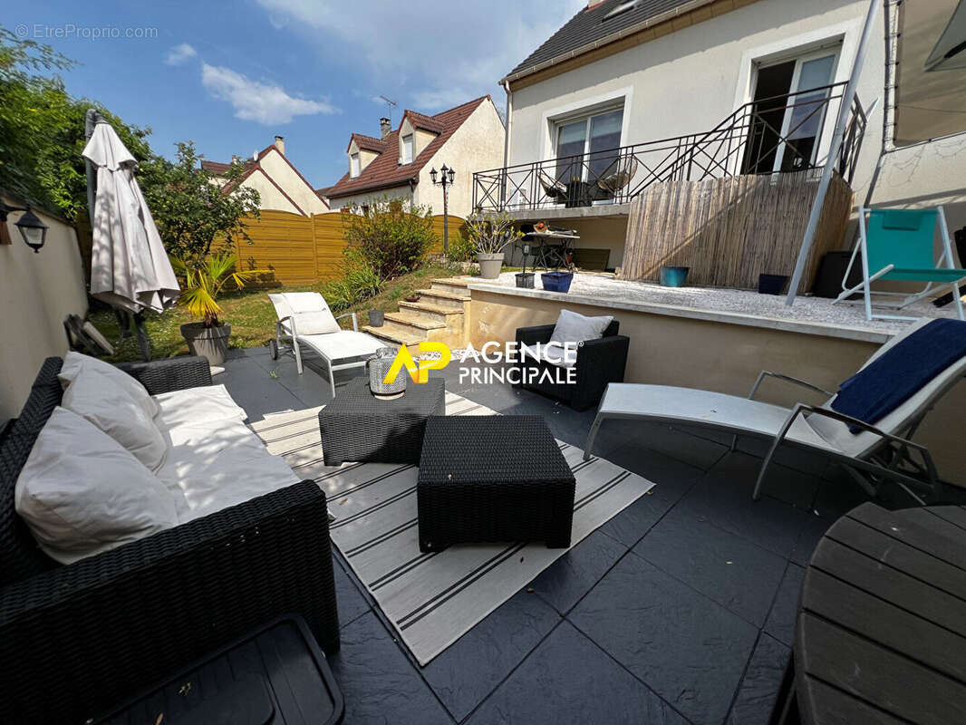 Maison Argenteuil - Coteaux 6 pièces de 110m² de 4 chambres - photo 5
