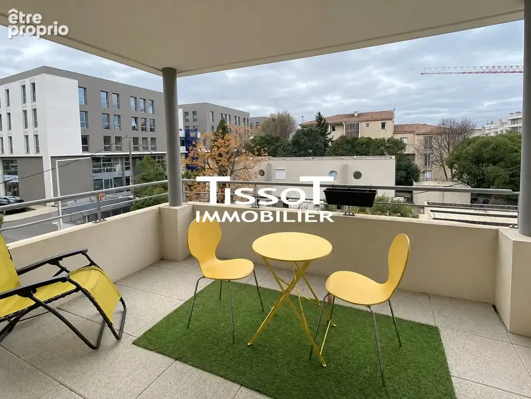 Appartement à NIMES