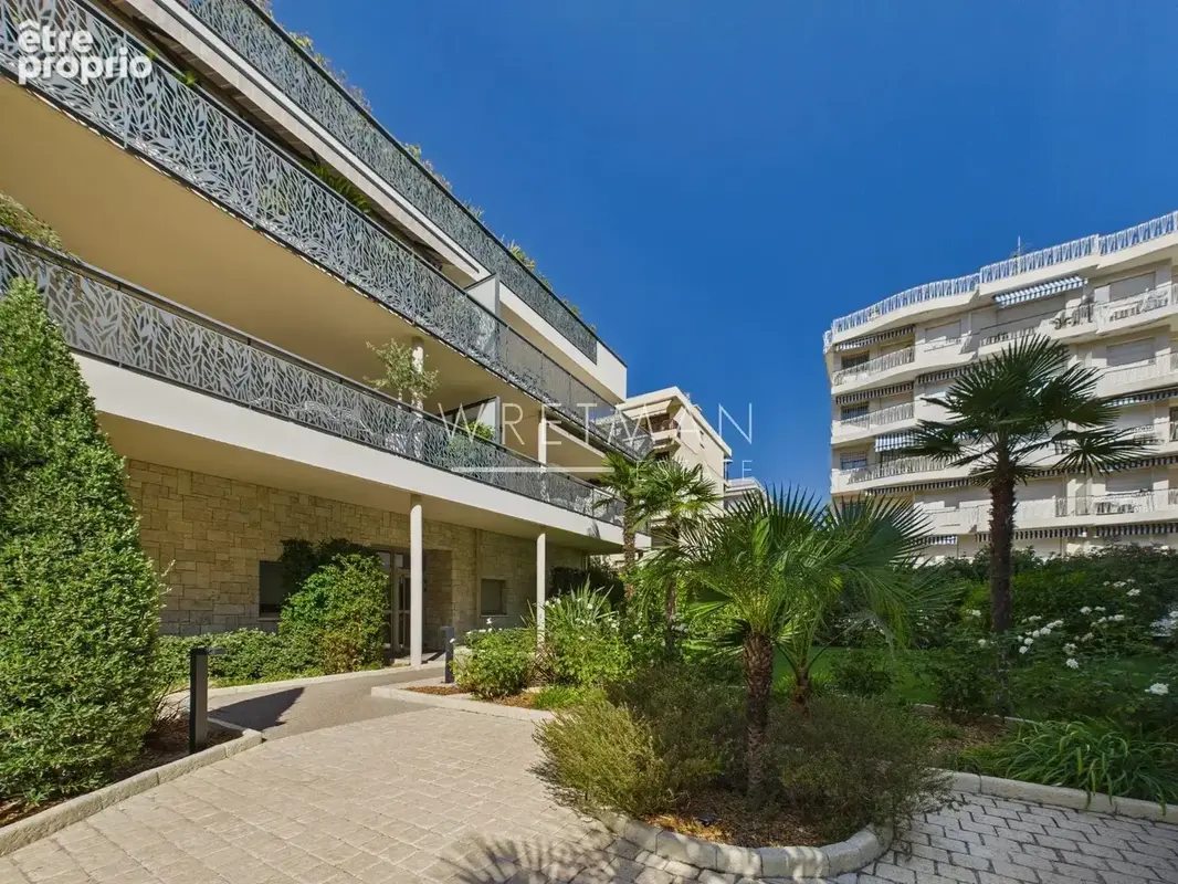 Superbe penthouse avec vaste terrasse - Pointe Croisette - photo 28