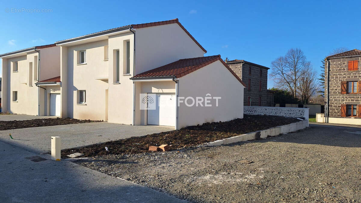 Maison à CLERMONT-FERRAND