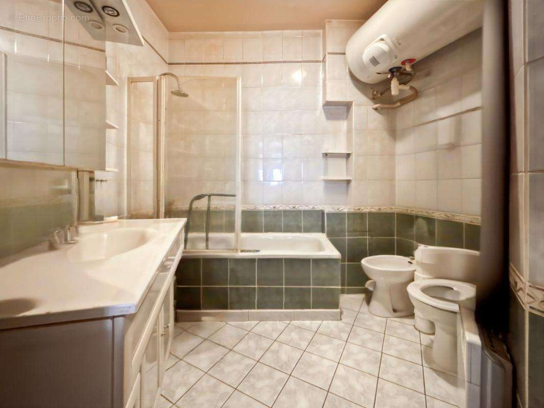Appartement à BEZIERS