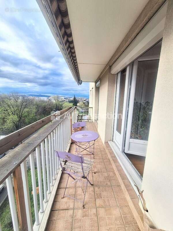 Appartement à VILLEURBANNE