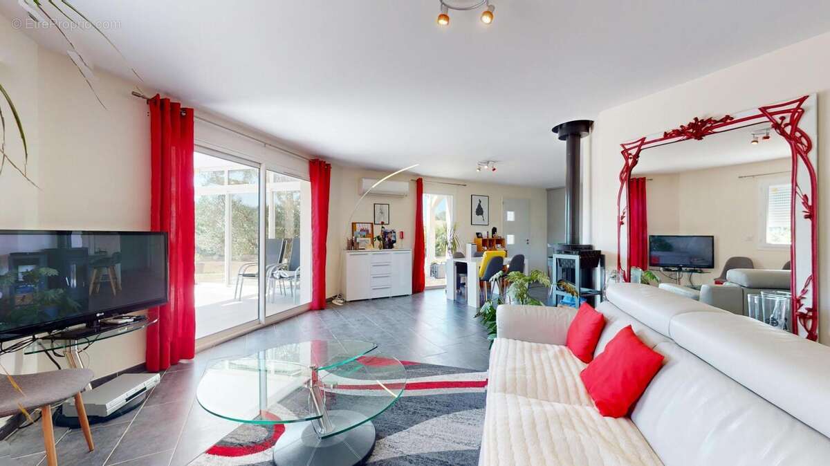 Maison 163 m² à Camps-Sur-L'isle  - photo 9