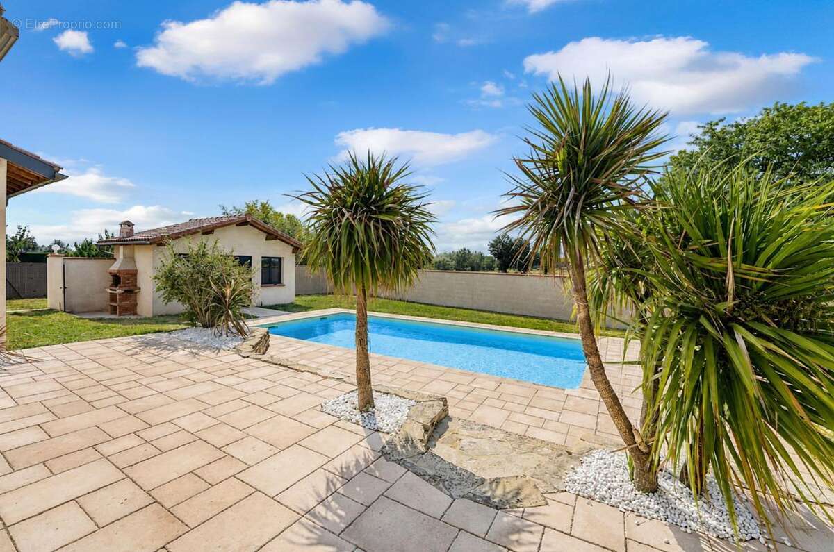 Maison 160 m² à Plaisance-Du-Touch  - photo 10