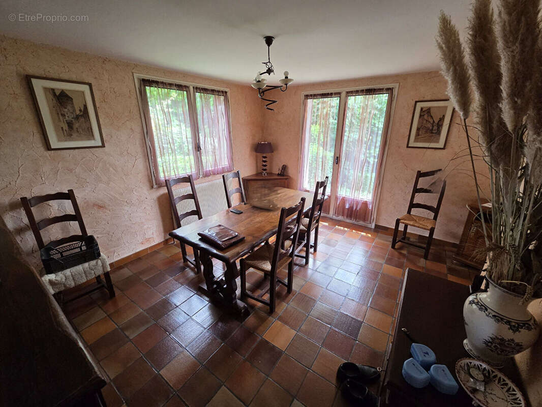 Maison à LONGVIC