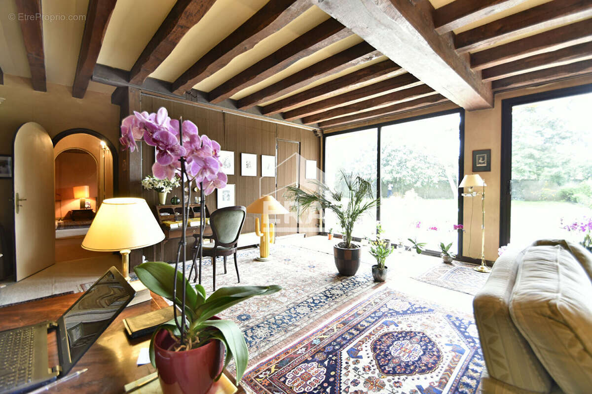 Maison à SAULX-MARCHAIS