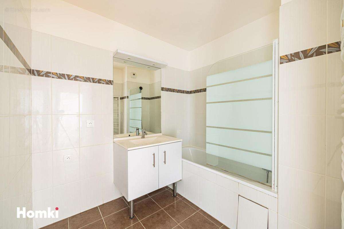 Appartement à CLICHY