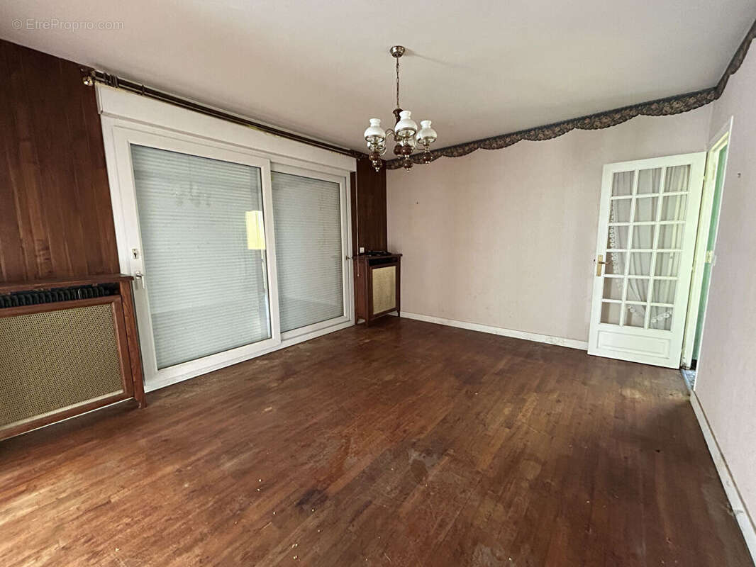 Maison à PLOUIGNEAU