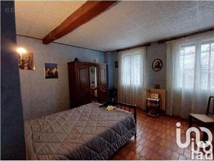 Photo 7 - Maison à MONTEREAU-FAULT-YONNE