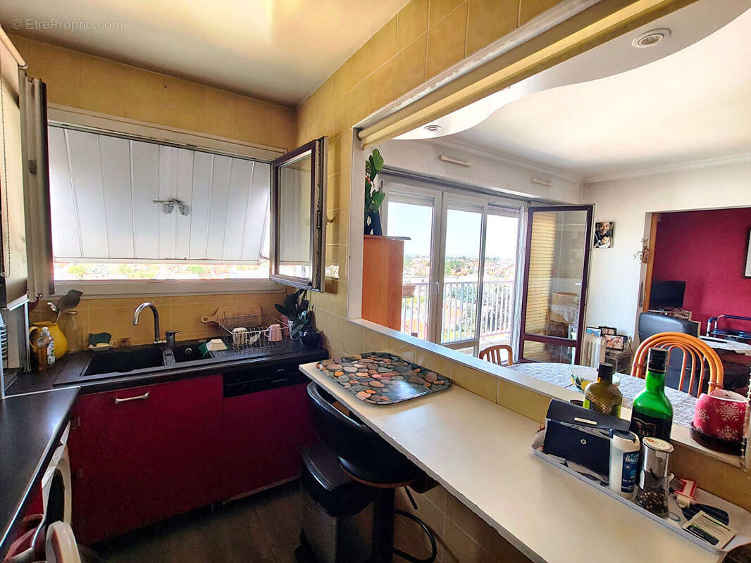 Appartement à VILLEMOMBLE