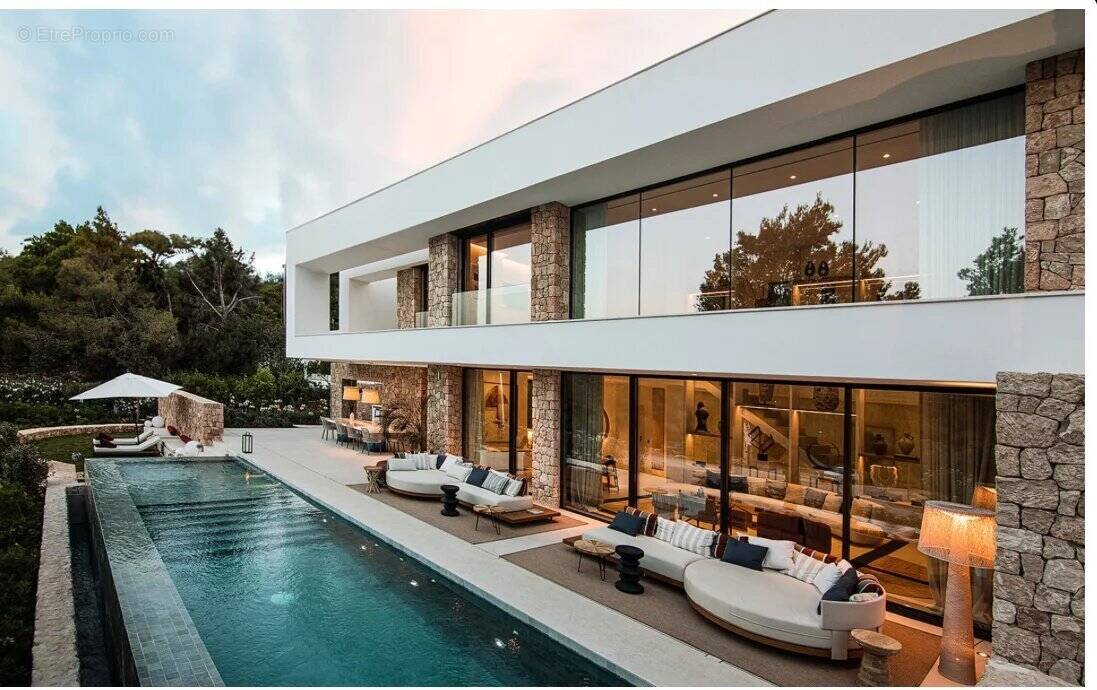 Maison à GILHAC-ET-BRUZAC