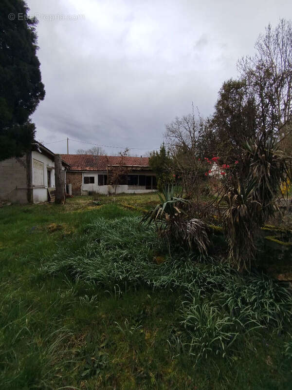 Maison à IGORNAY