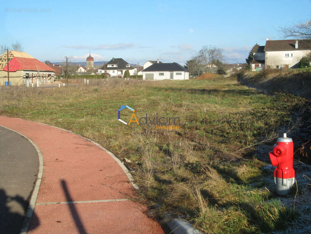 Terrain à FOUGEROLLES