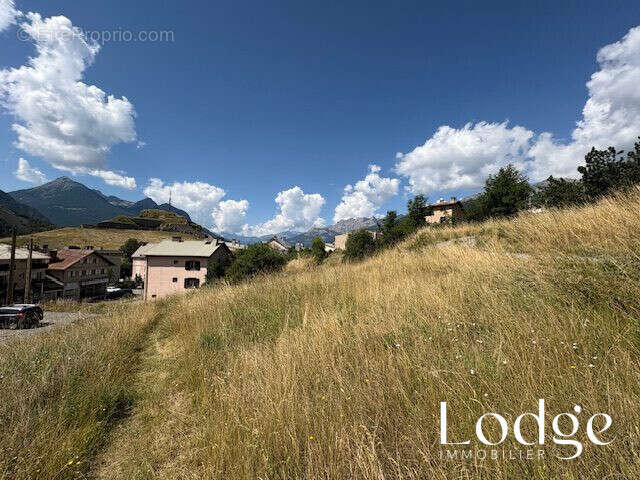 Terrain 513 m² à Briancon  - photo 3