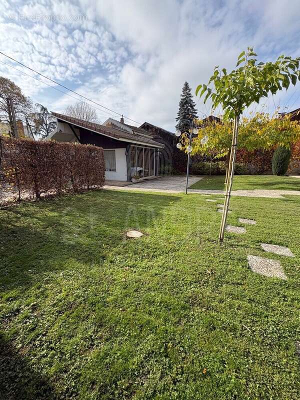 Maison à BEAUREPAIRE