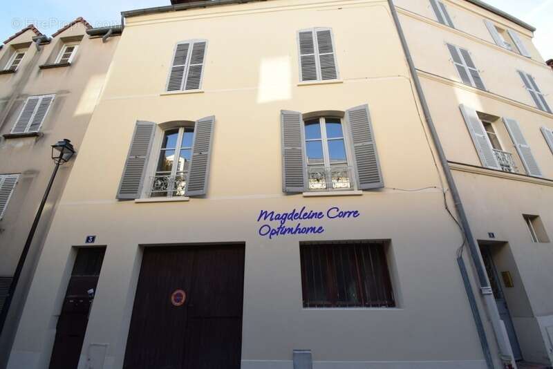 Appartement à SAINT-MAUR-DES-FOSSES