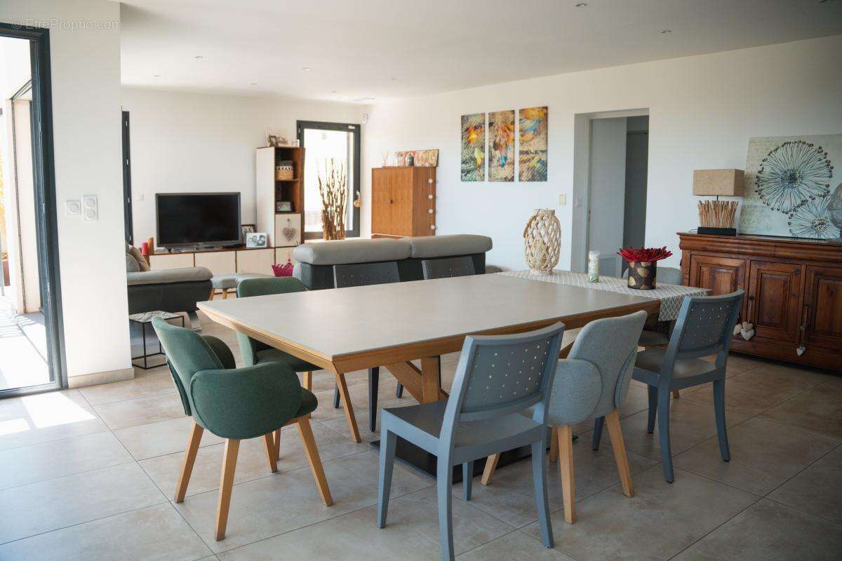 Maison à SERIGNAN