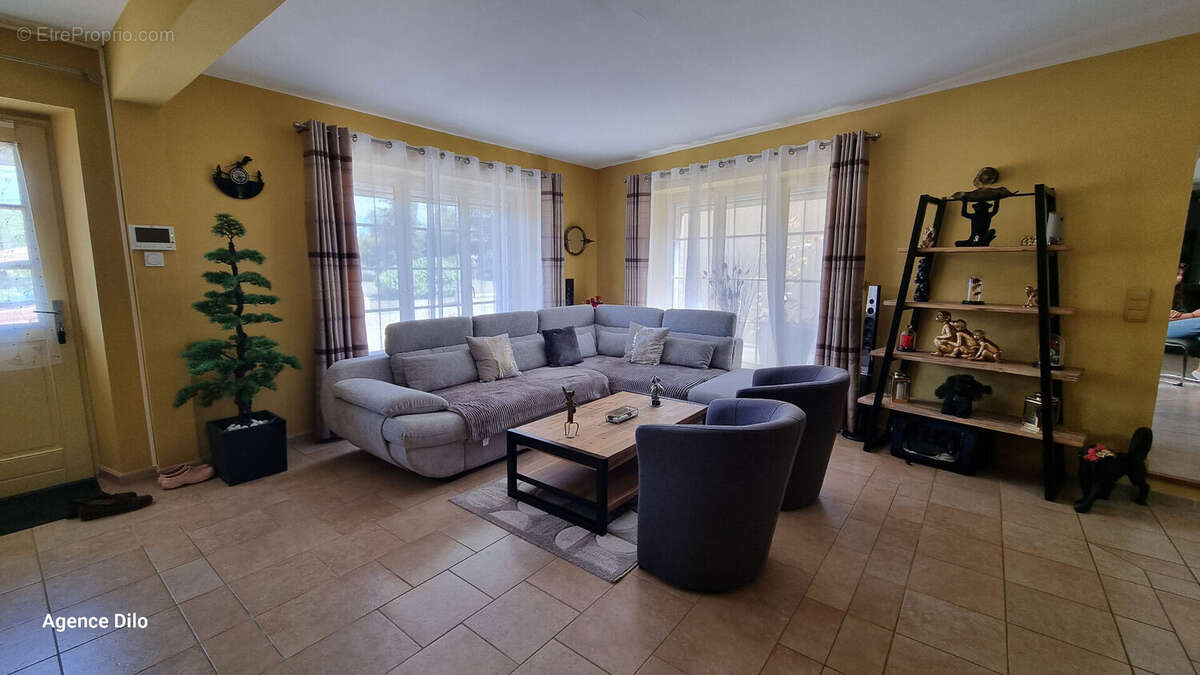 Propriété en excellent etat, vallée de l'armance - photo 4