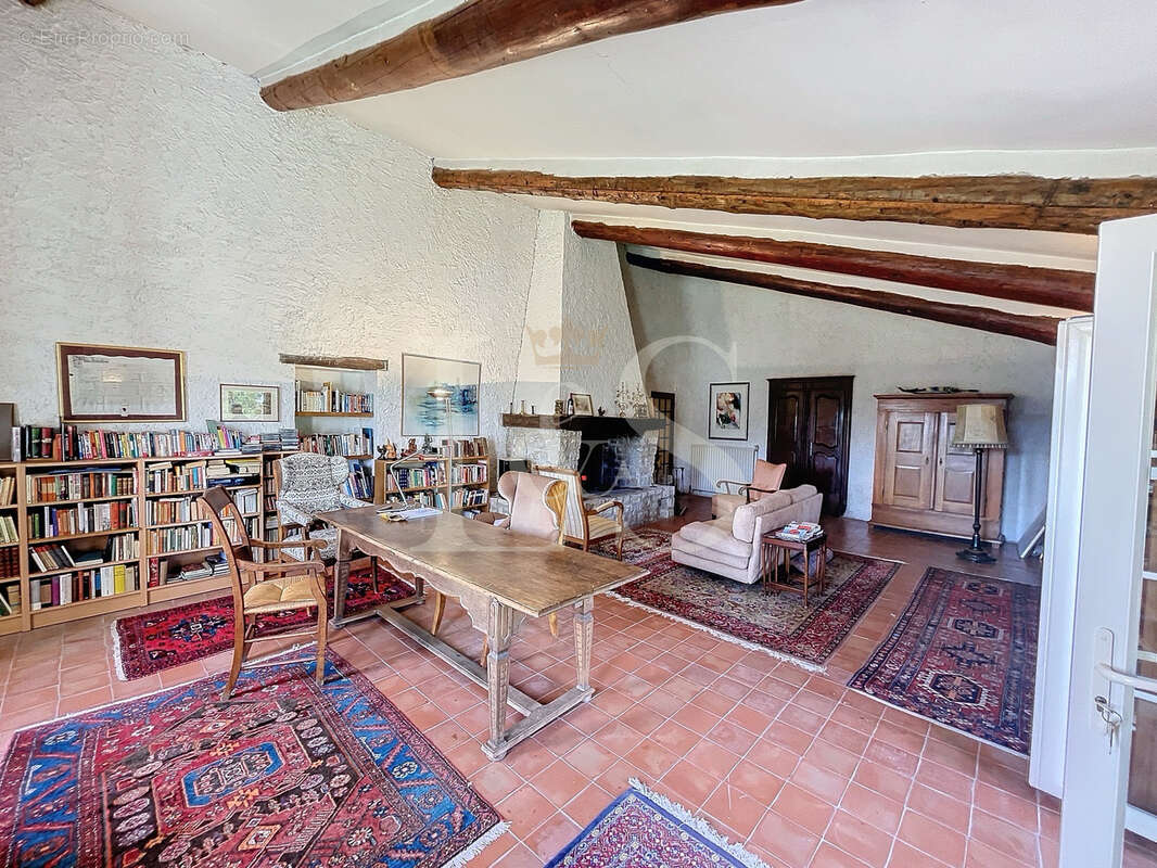 Maison à VACQUEYRAS