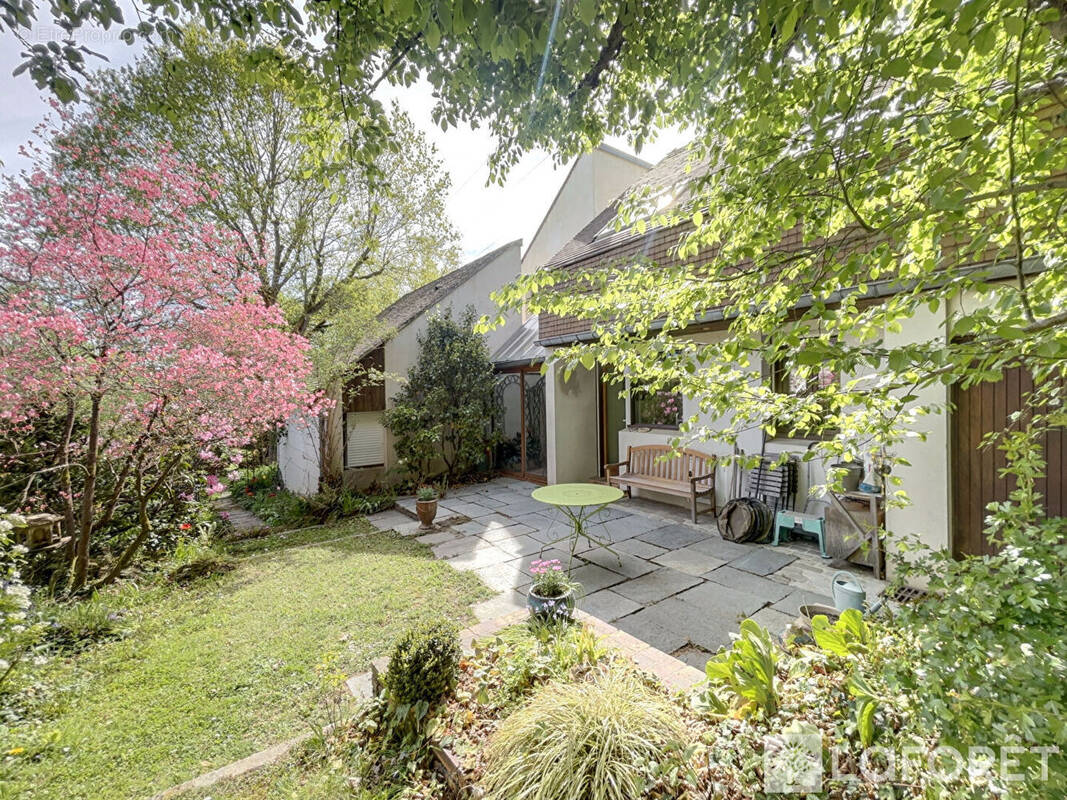 Maison à GIF-SUR-YVETTE