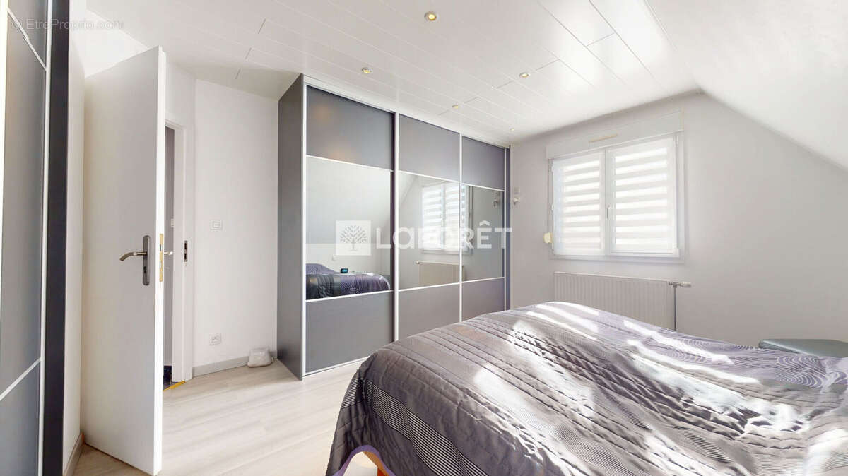 Maison à SERMERSHEIM