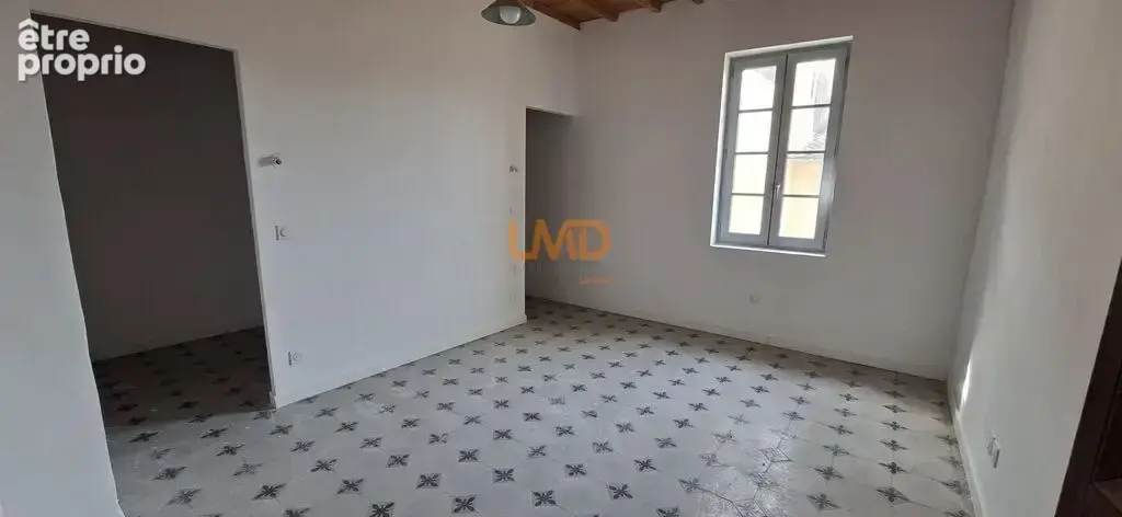 superbe appartement T3 bis - stationnement - photo 10
