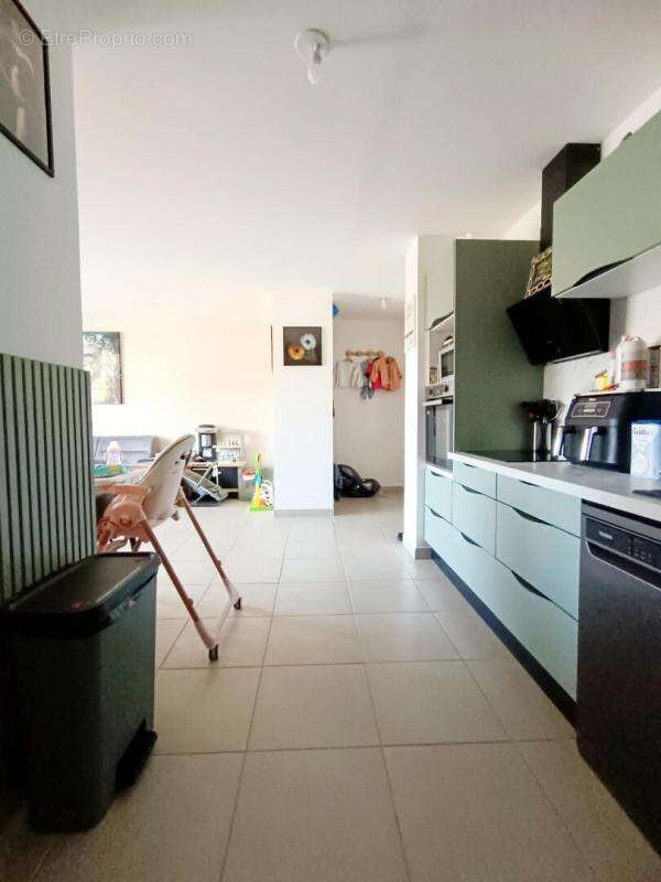 Appartement Miramas 3 pièce(s) avec TERRASSE et Place de parking couverte - photo 6