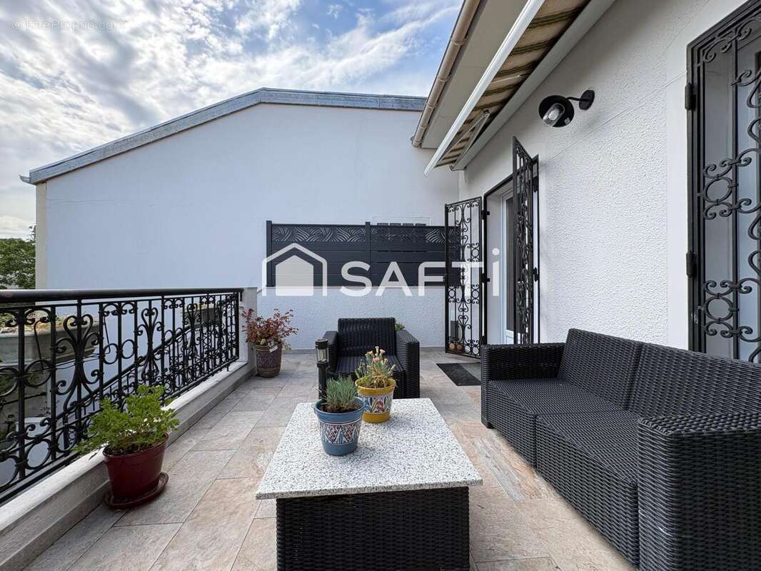 Photo 6 - Maison à SARTROUVILLE