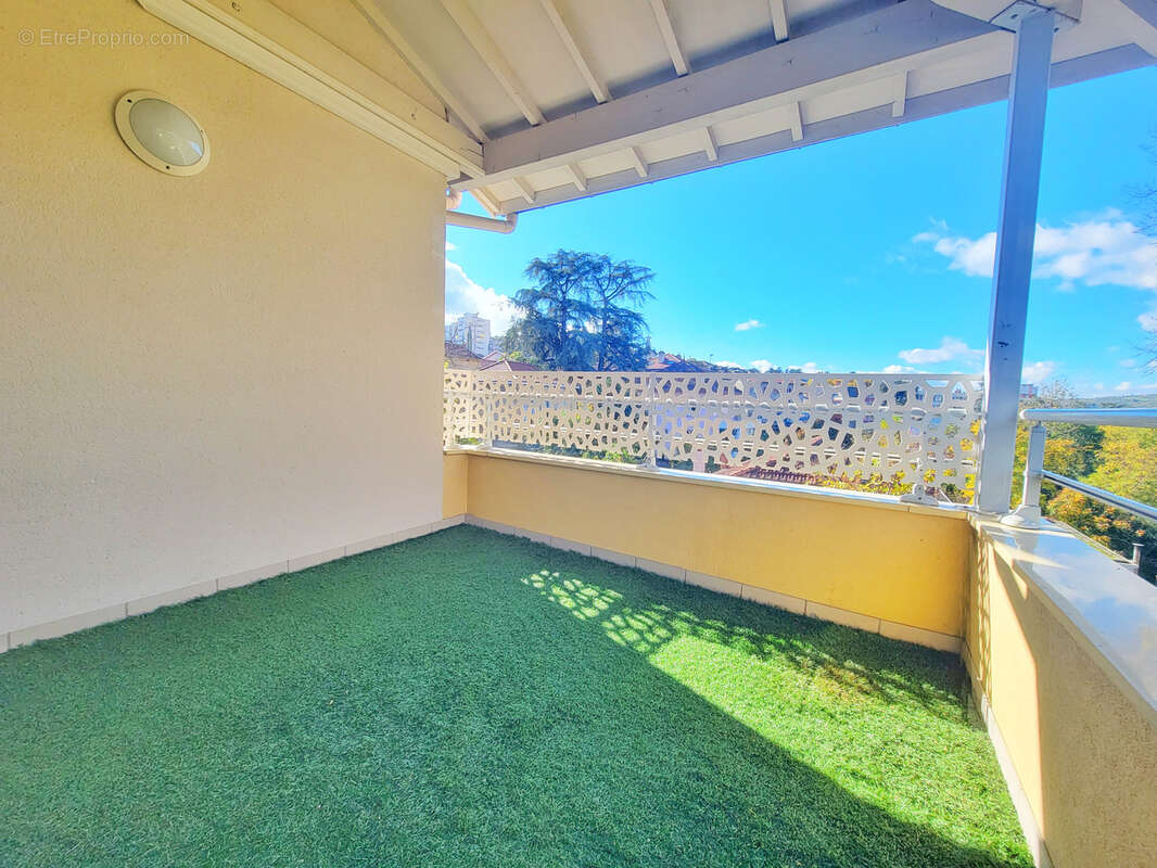 Appartement à RIVE-DE-GIER