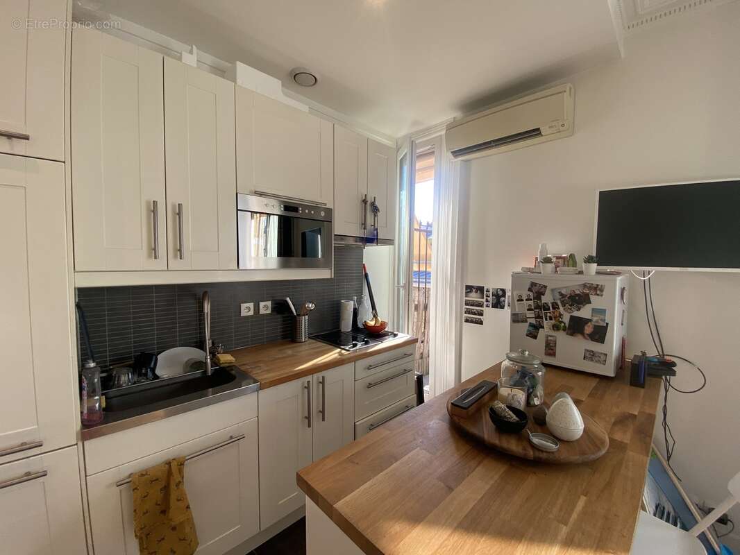 Appartement à PARIS-9E