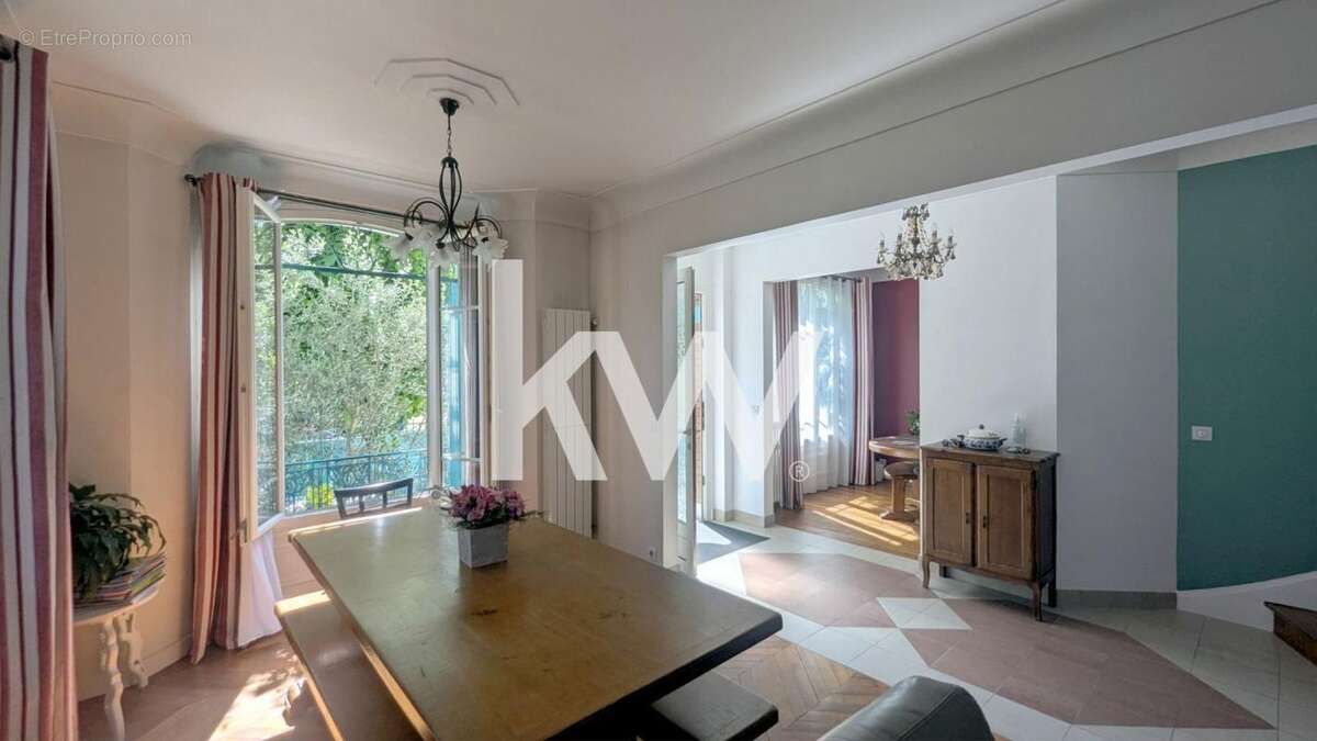 Maison à SAINT-GRATIEN