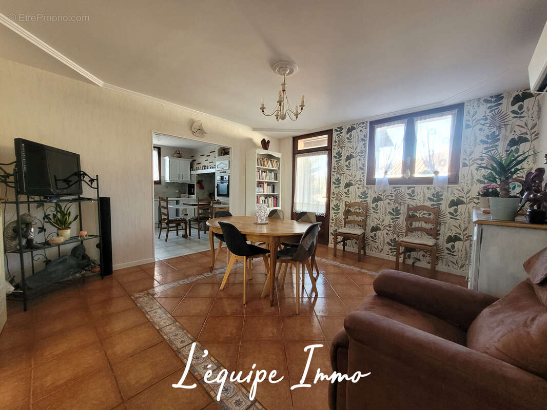Maison à FLEURANCE