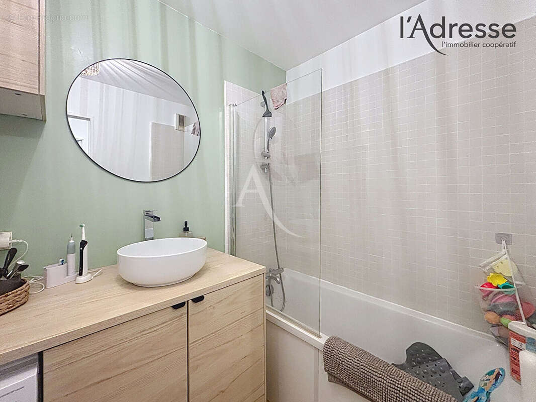 Appartement à SURESNES