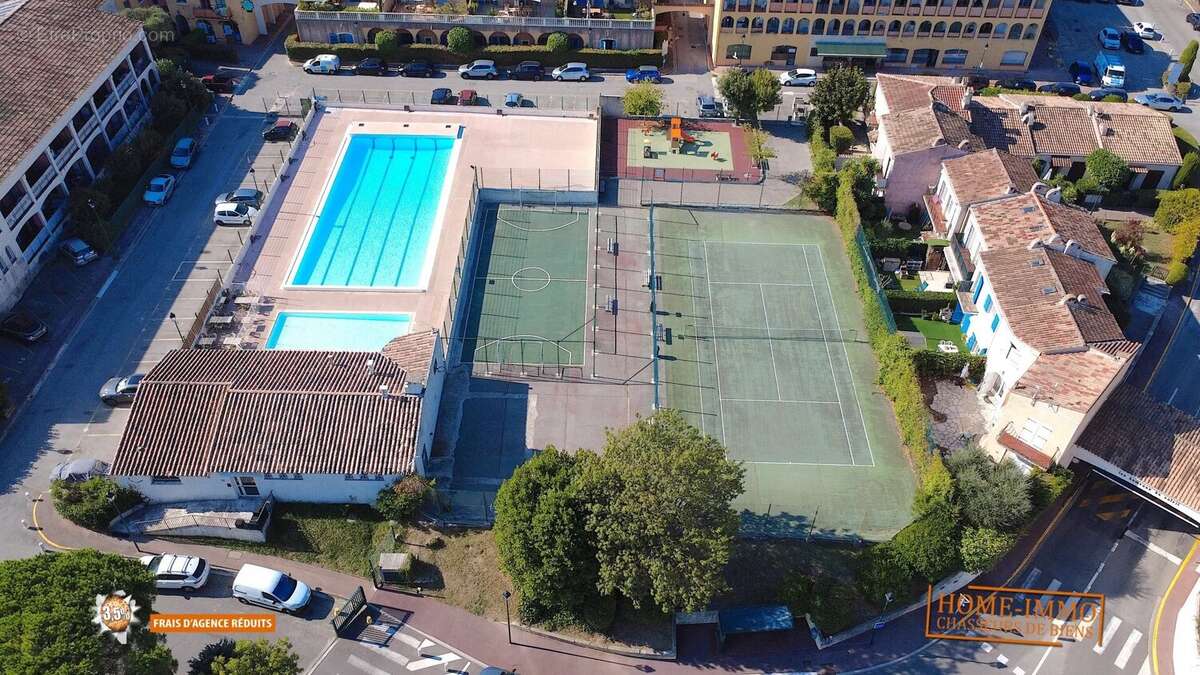 Appartement à VILLENEUVE-LOUBET