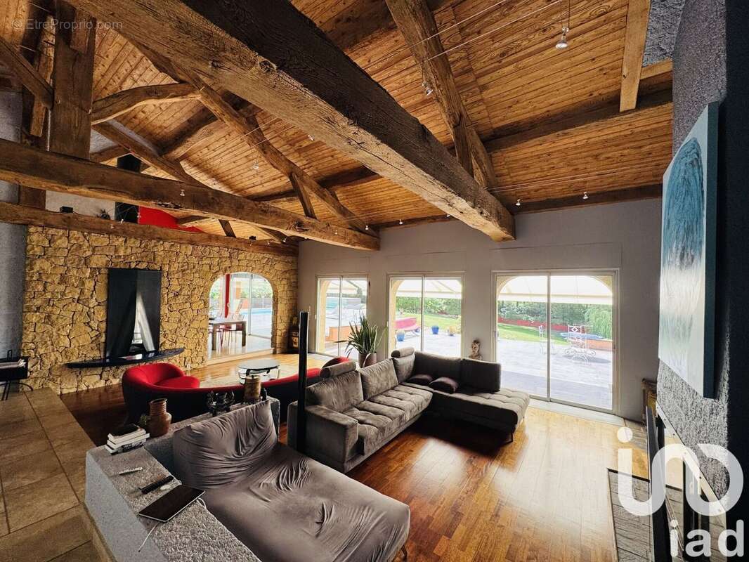 Photo 2 - Maison à LIMONEST