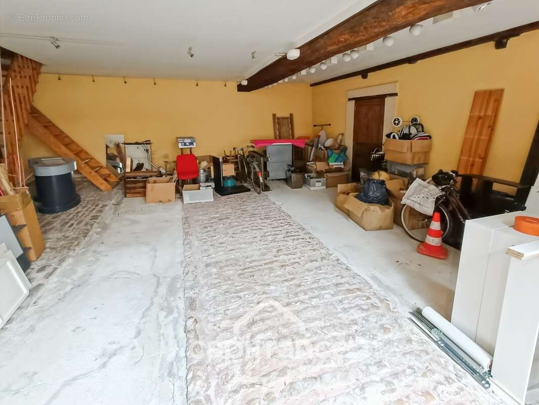 Immeuble à fort potentiel – Création de plusieurs appartements – Idéal investisseur - photo 11