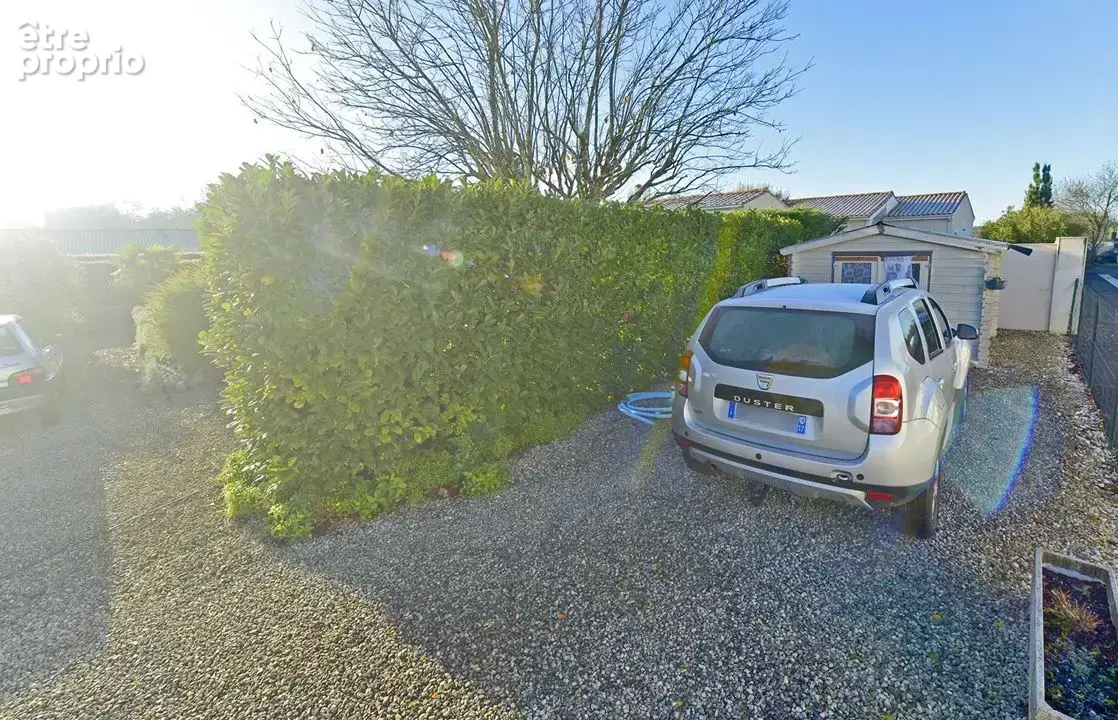 Maison 9 pièces 220 m² à vendre à Meursac (17120) - photo 8