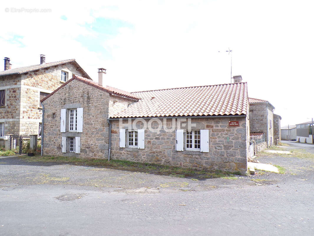 Maison à VENTEUGES