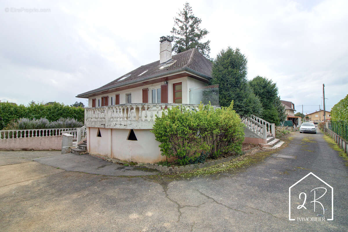 Maison à MIONS