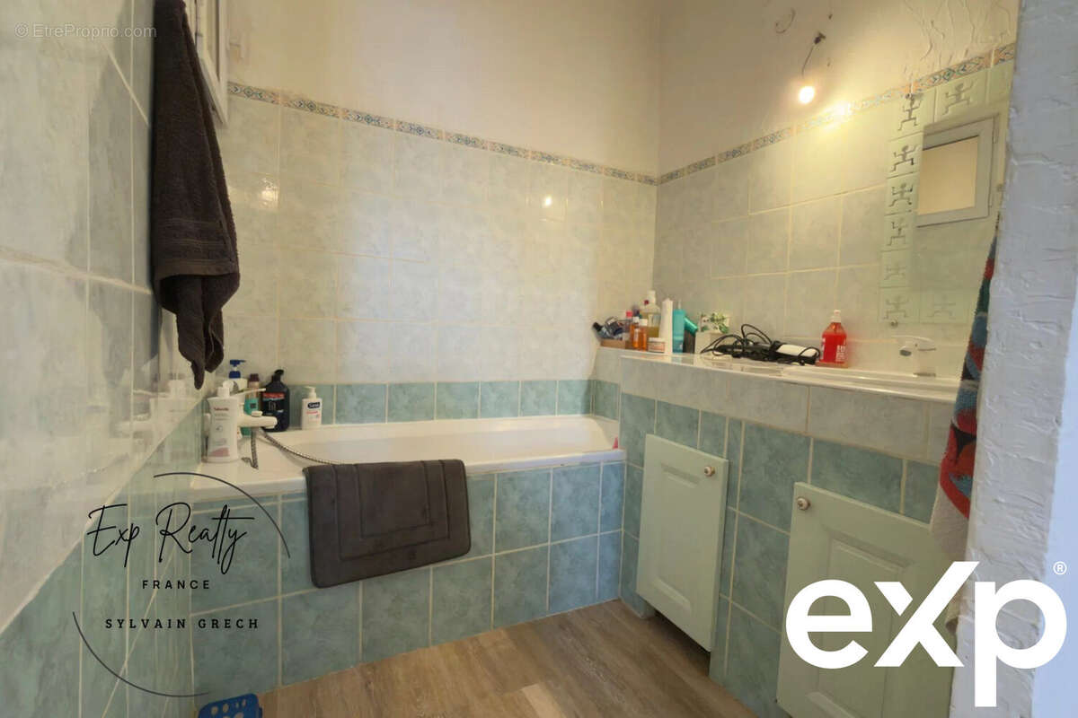 Appartement à SAINT-MAXIMIN-LA-SAINTE-BAUME