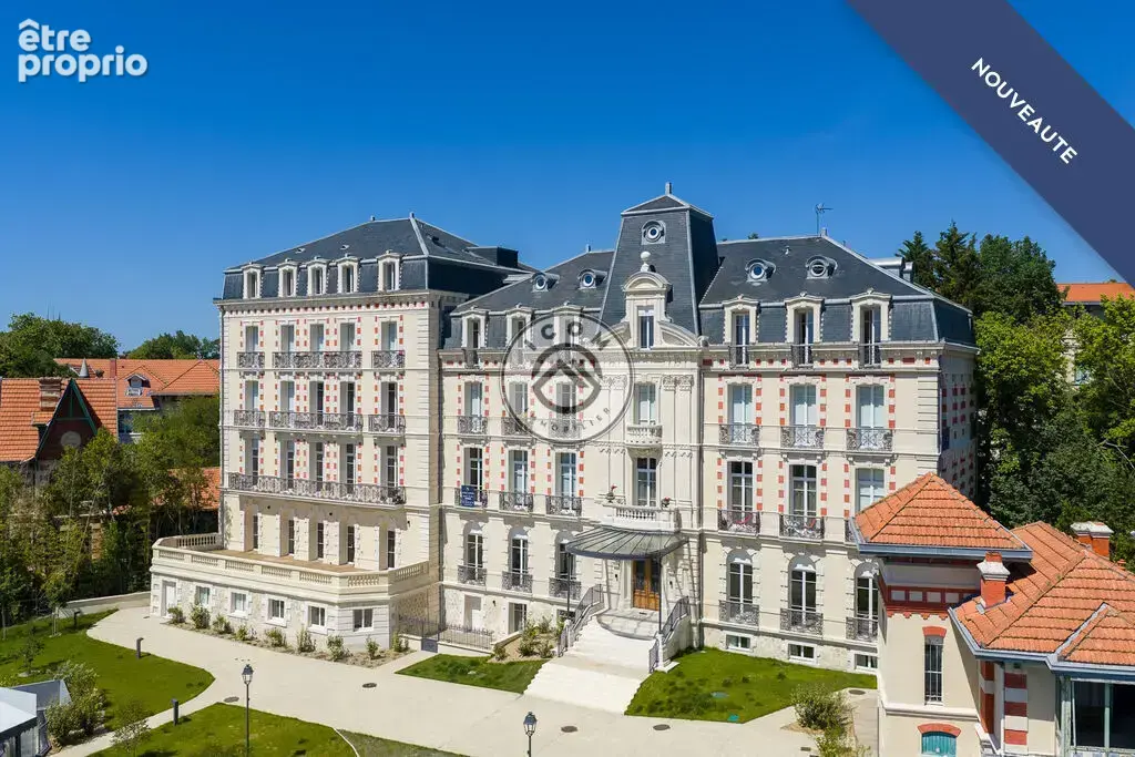 Ville d'Hiver - Appartement T3 meublé avec belle terrasse - photo 2