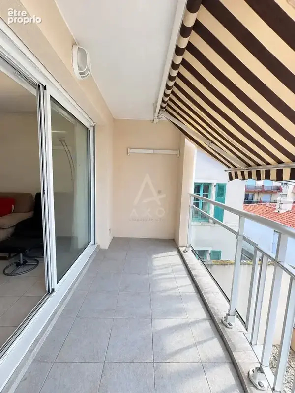 Les sables-d'olonne  t2 avec balcon, parking et ascenseur - photo 4