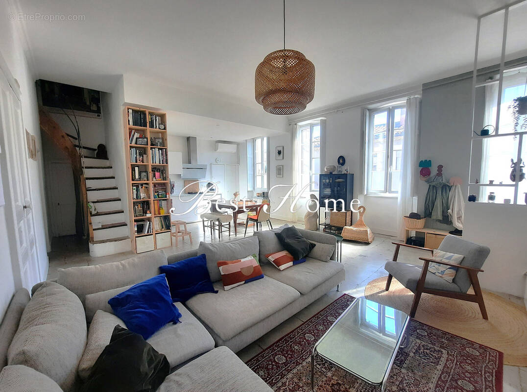 Appartement à NIMES