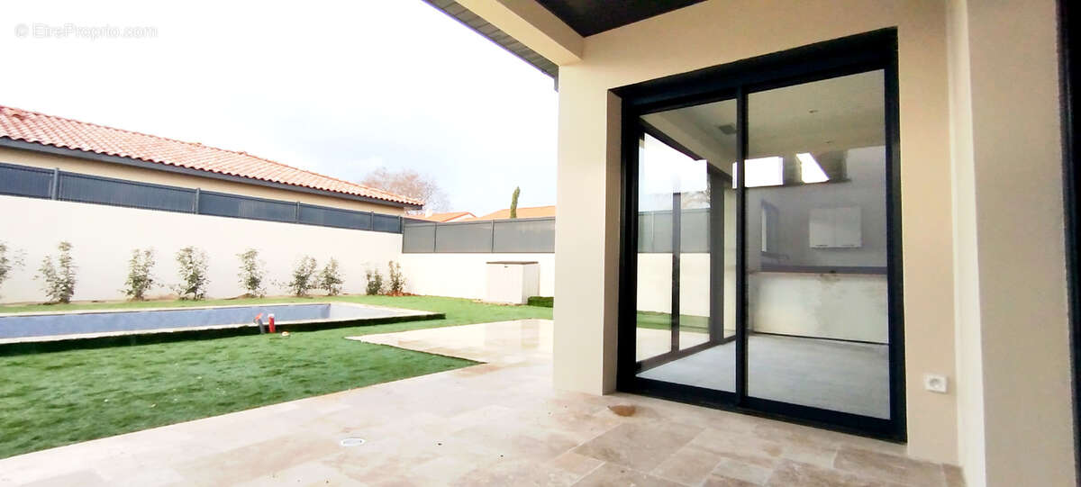 Maison à SAINT-JEAN-DE-FOS