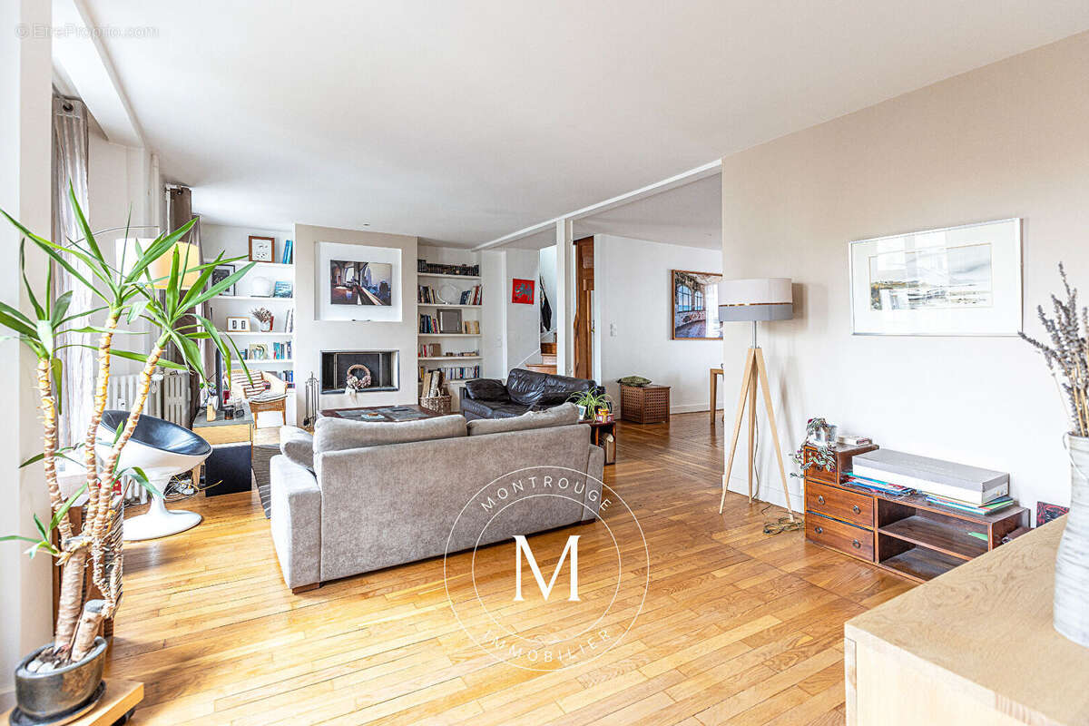 Appartement à MONTROUGE