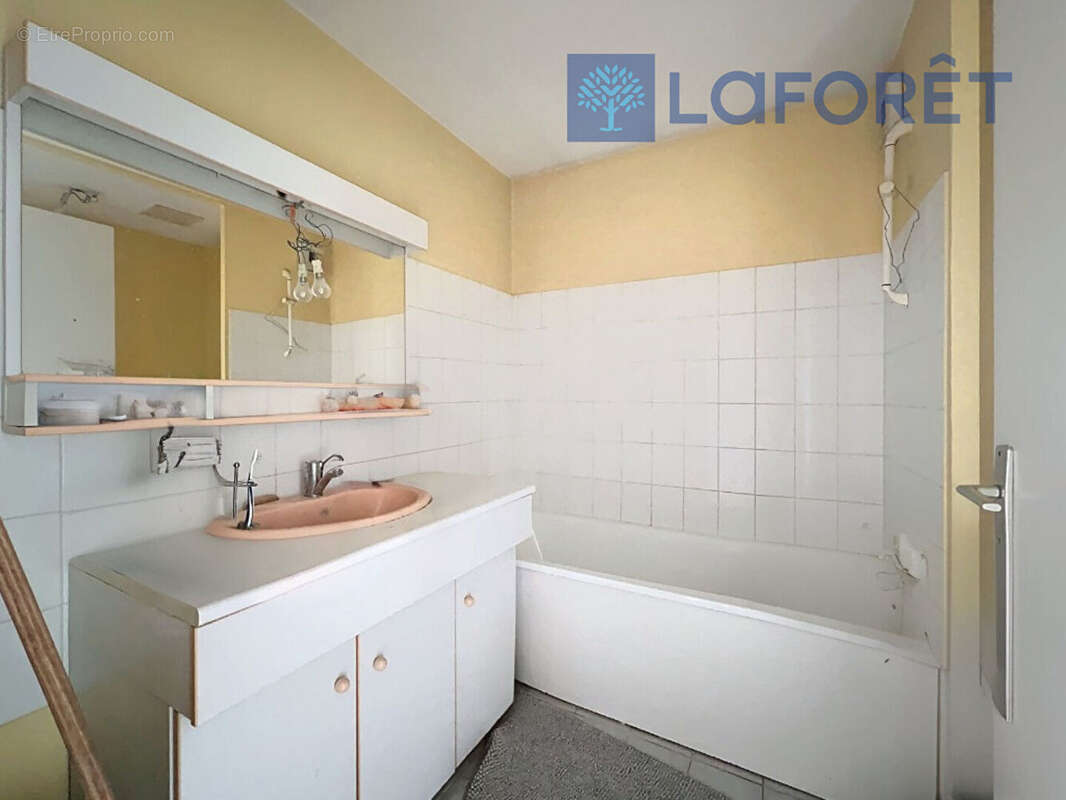 Appartement à LYON-8E