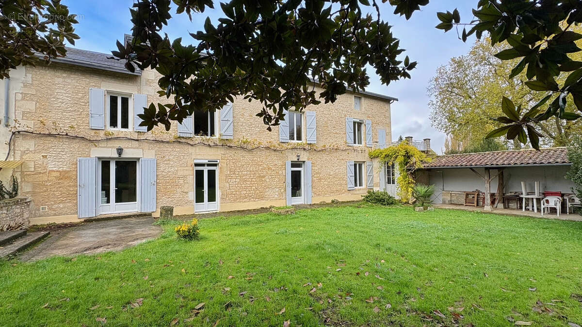Maison à FRANCOIS