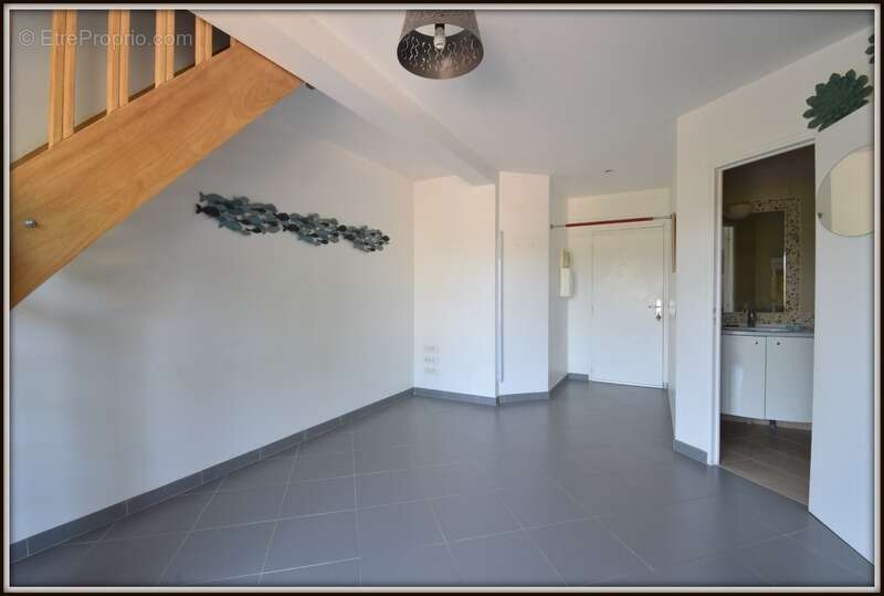 Appartement à SAINTE-GENEVIEVE-DES-BOIS